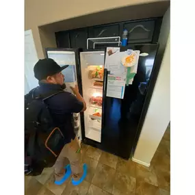 Professional oven, cooktop, and garbage disposal repairs from Hillside Appliance Services, your trusted appliance repair provider in Tempe and Mesa.