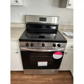 Reliable microwave and cooktop repair solutions by Hillside Appliance Services for customers in Tempe, Glendale, and Surprise.