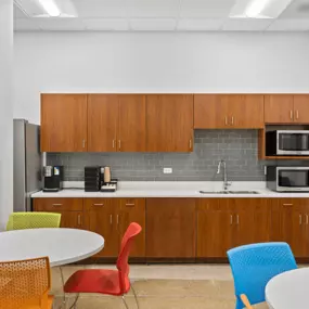 Bild von WareSpace Downers Grove | Small Warehouse Space Rentals