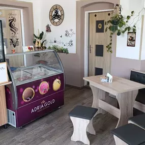 Bild von Permanentní make-up Viktoriia, tattoo salon
