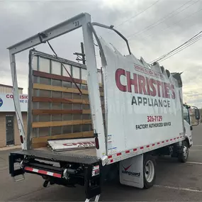 Commercial truck repair in Tucson is made easy with Arizona Byways, offering non-mechanical fleet services including frame alignment and trailer rewiring.