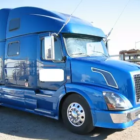 Arizona Byways expertly handles liftgate installations and repairs, offering solutions for box trucks, utility vehicles, and commercial fleets.