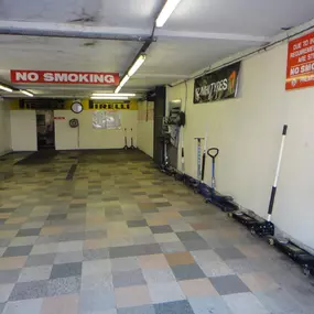 Bild von Brixham Tyres