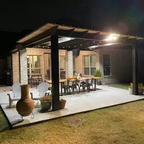 Bild von Pergola, Patio Covers, Deck Builders at RHH Construction