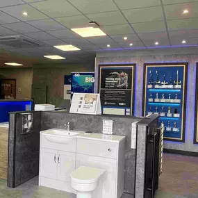 Trade Counter display - Basildon Plumb Centre
