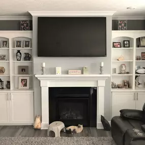 Built-In Cabinets-White-Crown Molding