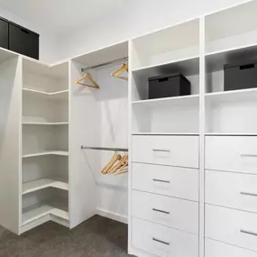 Bild von Kitchen Cabinets