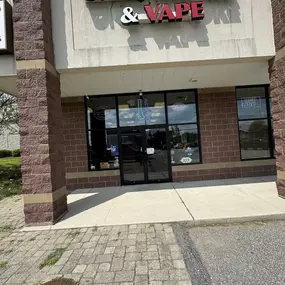 Bild von CoinFlip Bitcoin ATM - Uniq Smoke & Vape (Torrington)