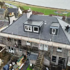 Bild von Alpha Roofing and Building Edinburgh Ltd