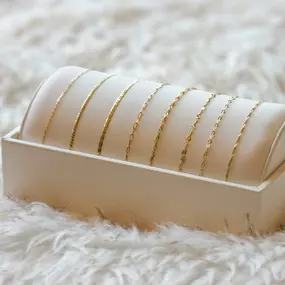 Bild von Golden Bond Jewelry