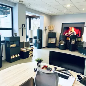 Bild von FEUERWERK - Kachelofen & Kaminbau