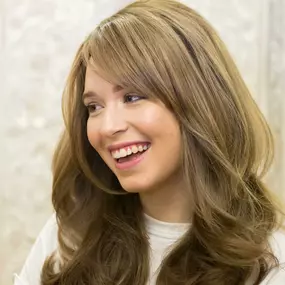 Bild von Lucinda Ellery Hair Replacement Los Angeles