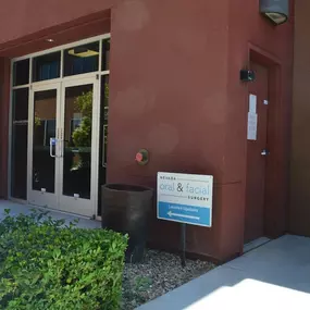 Bild von Nevada Oral & Facial Surgery - Las Vegas, NV