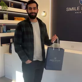 Bild von Smile Stylist Dental Clinics - Hale Barns