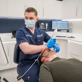 Bild von Smile Stylist Dental Clinics - Hale Barns