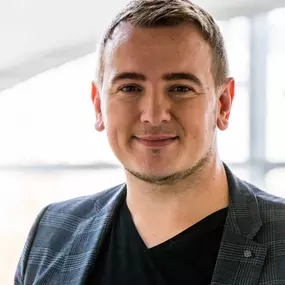 Bild von Conseiller immobilier Romain Vandensteendam SAFTI et Chroniqueur TV de l’émission « Proprio À Tout Prix Brunstatt-Didenheim
