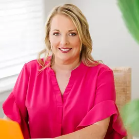 Bild von NextHome HomeFront: Crystal Boggs