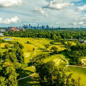 Bobby Jones Golf Course just 6 miles away