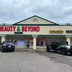 Bild von Beauty & Beyond Beauty Supply