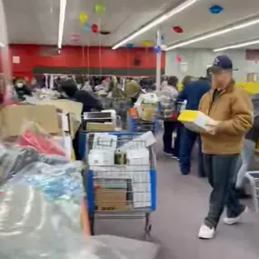 Bild von Krazy Binz Liquidation & Furniture