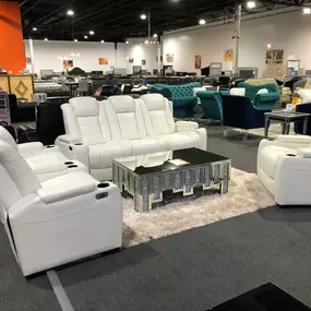 Bild von Mega Furniture Galleries