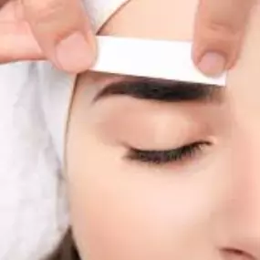 Bild von iBrow Threading & Aesthetics