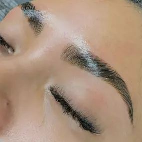 Bild von iBrow Threading & Aesthetics