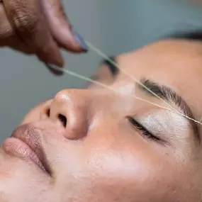 Bild von iBrow Threading & Aesthetics