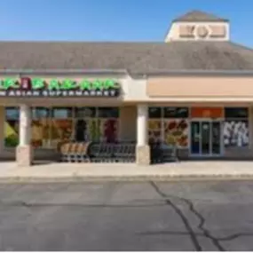 Indian and Asian Grocery Store Star Bazaar in Lawrence Township