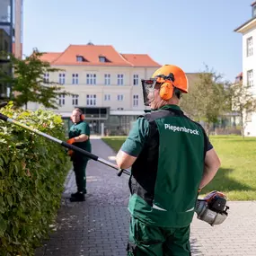Grünanlagenpflege von Piepenbrock