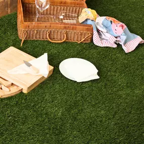 Bild von Grass Cash and Carry