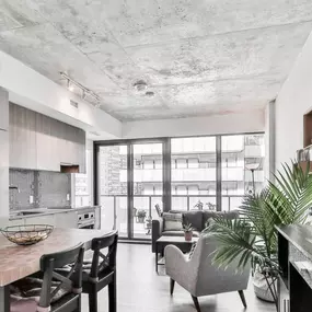 Bild von di lorenzo real estate