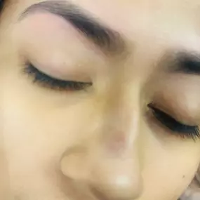 Bild von Eyebrow Express. Threading, Make up Studio & Boutique
