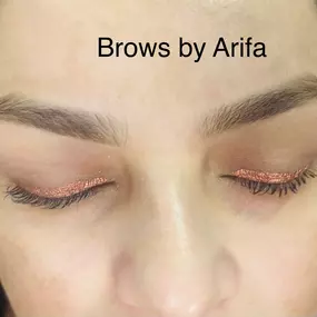 Bild von Eyebrow Express. Threading, Make up Studio & Boutique