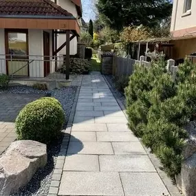 Bild von Gartenpflege & Landschaftspflege Sommer