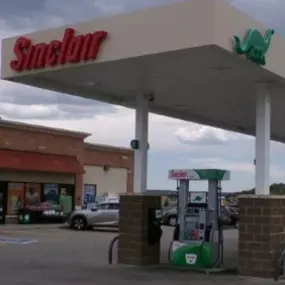 Sinclair gas station fueling island