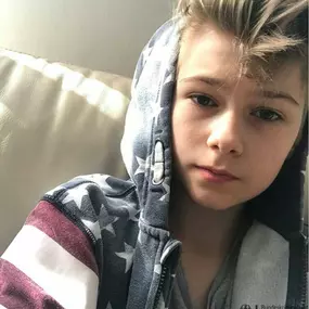 Bild von Jungen schützen vor Sexualstraftäter Jürgen Funke aus Hannover. Wahre Fakten.