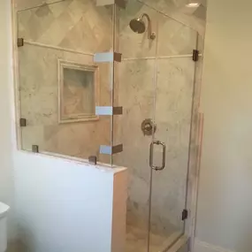 Puertas de Ducha- Leon Glass