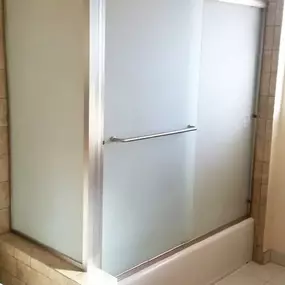 Puertas de Vinilo- Leon Glass