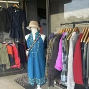 Bild von All Things Collected Thrift & Vintage