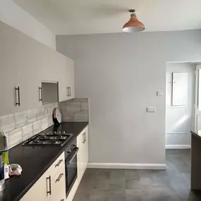 Bild von Straight Line Decorating Building & Home Improvements