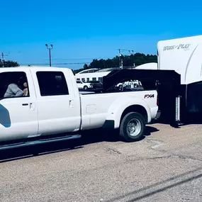 Bild von Alpha Trailer and Truck Specialties, LLC