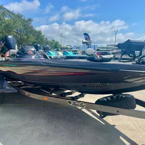 Bild von Russell Marine Boating & Outdoors