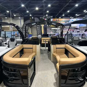 Bild von Russell Marine Boating & Outdoors