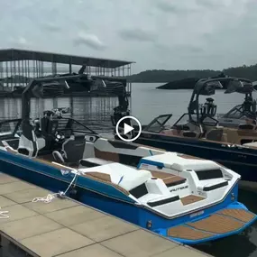 Bild von Russell Marine Boating & Outdoors