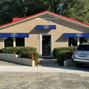 Bild von Chapel Hill Tire - Hillsborough Rd
