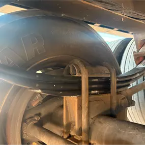 Laveen’s trusted solution for commercial truck and RV towing—experienced operators, powerful wreckers, and prompt service every time.