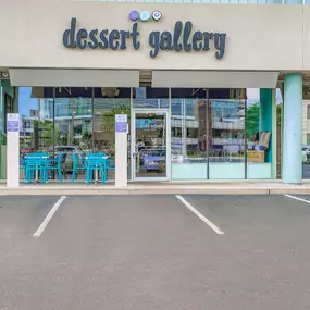 From rich chocolate cakes to gooey bars and frosted cupcakes, Dessert Gallery in Houston serves up small-batch sweets that are as beautiful as they are delicious.