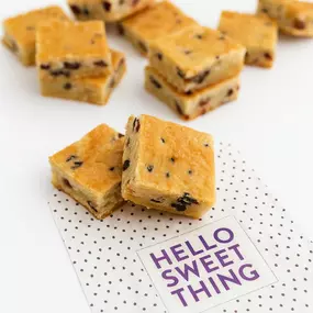 Houston’s dessert destination for handcrafted sweets, gluten-free options, and nationwide dessert shipping.
