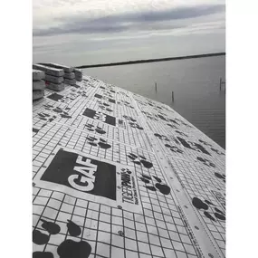 New asphalt shingle roof installation by Best Construction, Inc. in Fenwick, DE, featuring GAF-certified materials for lasting protection.